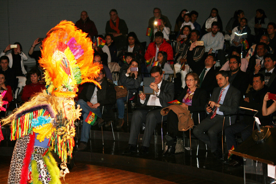 Conmemoración del VII aniversario del Estado Plurinacional