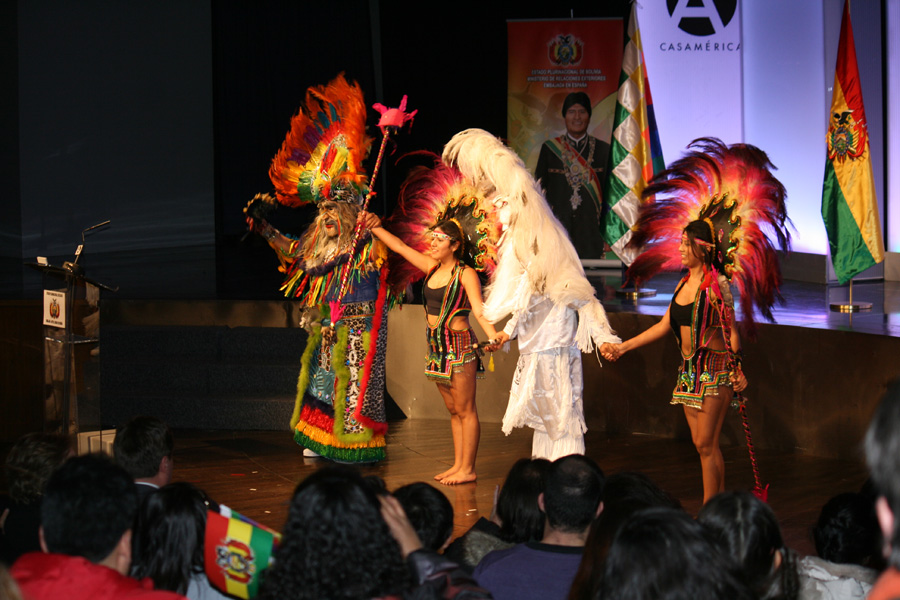 Conmemoración del VII aniversario del Estado Plurinacional